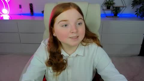 Snapshot of katty_rose8 chatting on 10-05-25, 12:25 Katty online show from 10-05-25, 12:25