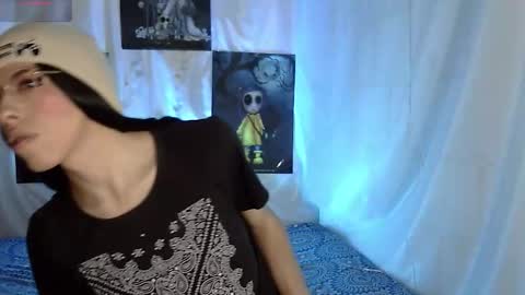 Snapshot of kattycat_ chatting on 01-07-26, 05:10 kattycat_ online show from 01-07-26, 05:10