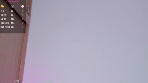 Snapshot of kattycollinss1 chatting on 03-08-25, 07:38 Katty online show from 03-08-25, 07:38