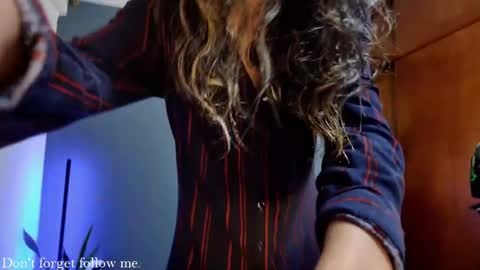 Snapshot of kattypark_ chatting on 03-01-25, 12:50 Hello Katty lovers online show from 03-01-25, 12:50