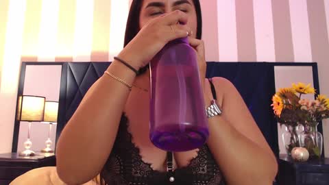 Snapshot of kattyportman chatting on 12-08-24, 09:13 Katty online show from 12-08-24, 09:13