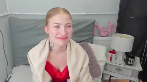 Snapshot of kattyxlovely chatting on 02-09-26, 03:27 KattyXLovely online show from 02-09-26, 03:27