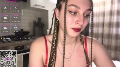Olivia online show from 04-23-26, 03:47