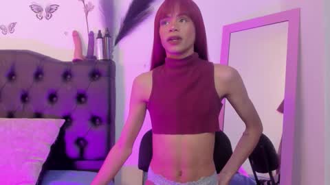 Snapshot of katy_bratz chatting on 12-18-25, 06:52 Katy online show from 12-18-25, 06:52