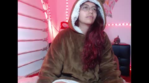 Snapshot of katy_queen chatting on 10-15-25, 05:18 Katy online show from 10-15-25, 05:18