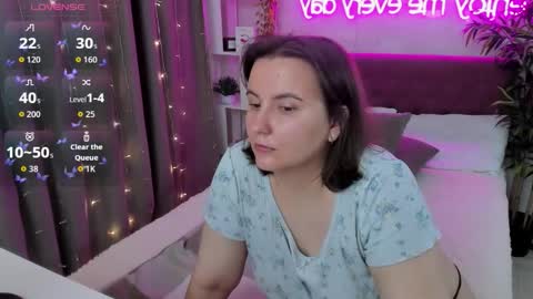 Kate online show from 09-11-25, 03:28