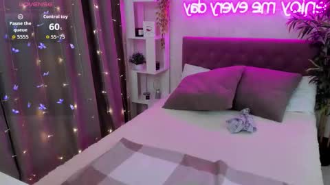 Kate online show from 10-29-25, 05:53