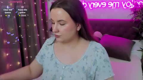 Kate online show from 03-27-26, 08:26