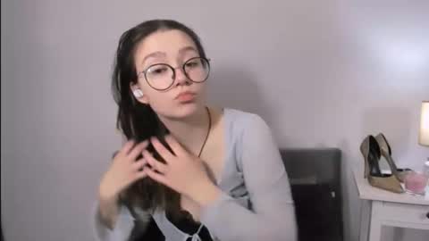 Snapshot of katygentle chatting on 02-16-26, 04:14 Katy online show from 02-16-26, 04:14