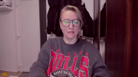 Snapshot of katynextdoor chatting on 02-02-26, 01:59 Katy online show from 02-02-26, 01:59