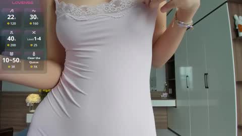 Snapshot of katyxgold chatting on 01-17-26, 04:28 KatyxGold online show from 01-17-26, 04:28