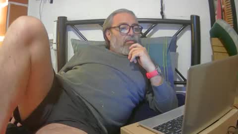 Snapshot of kausername chatting on 12-29-24, 12:55 Marko online show from 12-29-24, 12:55