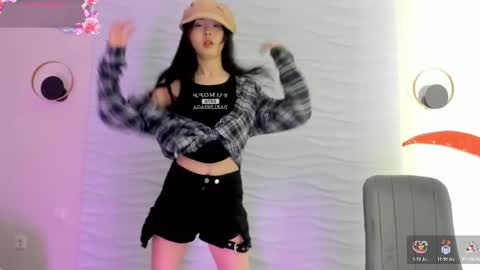 mai online show from 12-04-25, 02:37