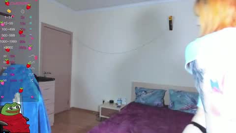 Snapshot of kawaii_power_uwu chatting on 01-18-25, 03:59 Kira-chan online show from 01-18-25, 03:59