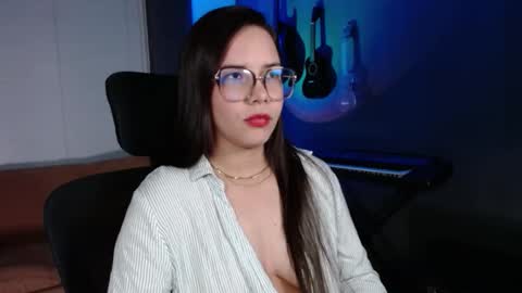 Kay online show from 12-02-25, 02:50