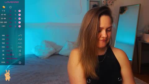 Snapshot of kaya_davies chatting on 03-05-26, 11:45 Kaya online show from 03-05-26, 11:45