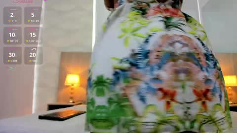 Snapshot of kaya_taraji chatting on 06-06-26, 11:37 online show from 06-06-26, 11:37