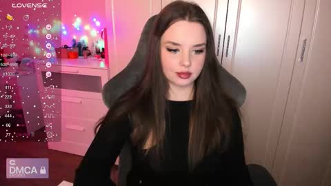 Alice online show from 11-09-25, 09:46