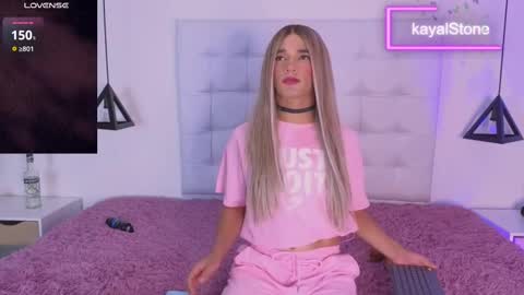 Cattleya stone online show from 03-01-25, 09:18