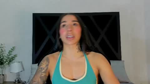 Snapshot of kayla_batista01 chatting on 06-11-26, 02:53 KAYLA BATISTA online show from 06-11-26, 02:53