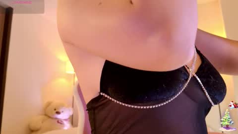 Snapshot of kaylacollins1 chatting on 02-03-26, 04:23 Kayla online show from 02-03-26, 04:23