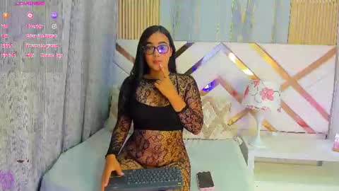 Snapshot of kayladavies_ chatting on 07-06-26, 12:57 kayladavies_ online show from 07-06-26, 12:57