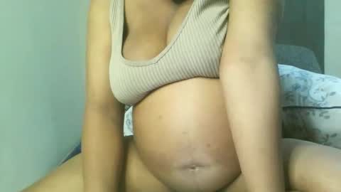 kaylanectah online show from 10-31-25, 10:44