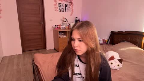Nyelle online show from 06-01-26, 03:14