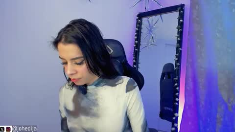 Snapshot of kayle______ chatting on 02-10-26, 10:58 INSTAjohedija online show from 02-10-26, 10:58