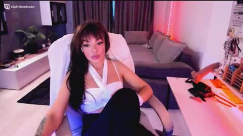 Snapshot of kaylee____77 chatting on 09-25-25, 03:49 kaylee online show from 09-25-25, 03:49