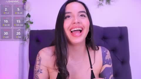 Snapshot of kaylee_lee chatting on 06-22-26, 04:20 kaylee_lee online show from 06-22-26, 04:20