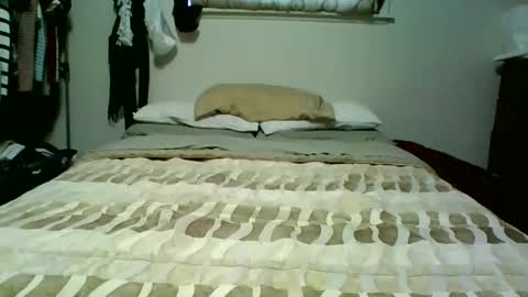 kaylee kakes online show from 12-02-25, 05:41