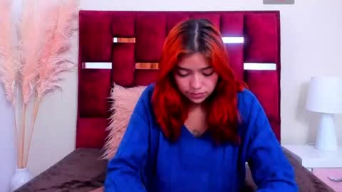 Snapshot of kayleemei chatting on 06-22-26, 12:35 kayleemei online show from 06-22-26, 12:35
