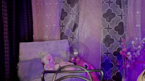 Kaylee online show from 04-19-26, 06:10