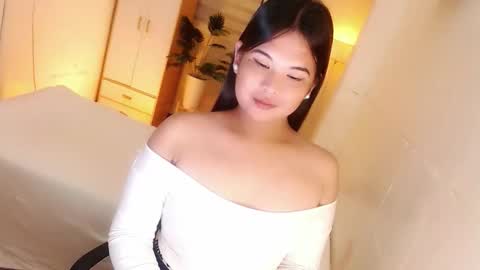 Y O U R        F U T U R E       K A Y L E E  online show from 10-29-25, 08:38