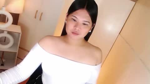 Y O U R        F U T U R E       K A Y L E E  online show from 03-09-26, 05:06