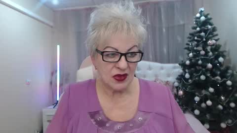 Snapshot of kaylesmoll chatting on 01-08-26, 08:44 kaylesmoll online show from 01-08-26, 08:44