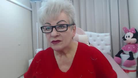 Snapshot of kaylesmoll chatting on 02-20-26, 07:58 kaylesmoll online show from 02-20-26, 07:58