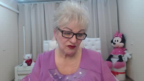 kaylesmoll online show from 03-25-26, 08:15