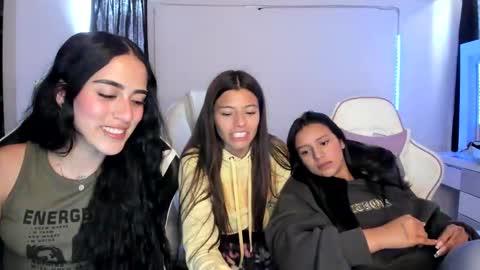 Snapshot of kaylie_xxx chatting on 02-10-25, 06:13 kaylie online show from 02-10-25, 06:13