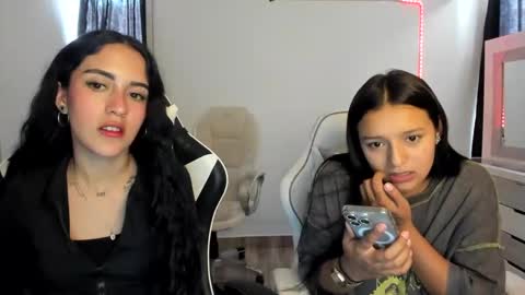 Snapshot of kaylie_xxx chatting on 02-27-25, 07:15 kaylie online show from 02-27-25, 07:15