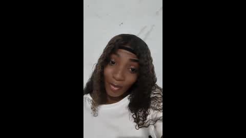 Snapshot of kaylover011 chatting on 03-15-26, 02:50 kaylover011 online show from 03-15-26, 02:50