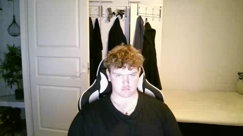 Aatu online show from 10-24-25, 07:05