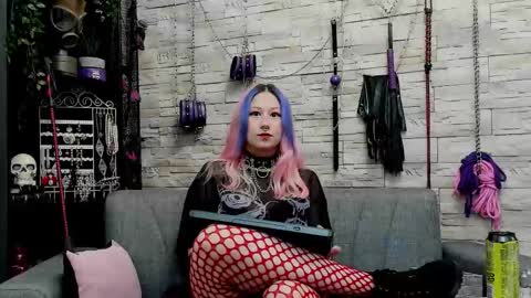 Miss Kazia online show from 11-09-25, 03:32