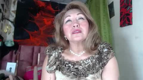 KAZSANDRAH online show from 10-30-25, 04:47