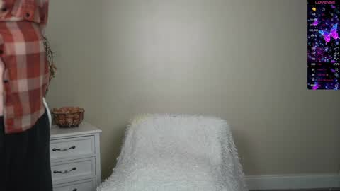 EliandKylie online show from 12-27-24, 06:57