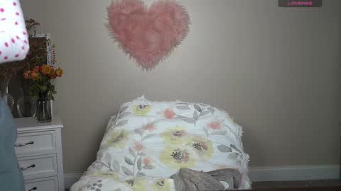 EliandKylie online show from 09-21-25, 03:30