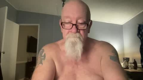 Snapshot of kcbace61760 chatting on 02-10-26, 03:32 kcbace61760 online show from 02-10-26, 03:32