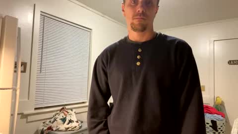 Snapshot of kcdowdy90 chatting on 02-16-25, 02:42 rowdy6969 online show from 02-16-25, 02:42