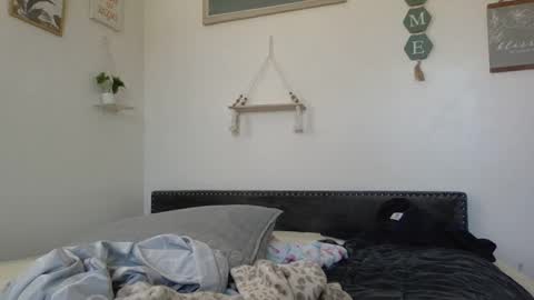 Snapshot of kcdowdy90 chatting on 09-18-25, 04:53 rowdy6969 online show from 09-18-25, 04:53